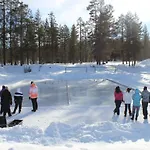 Nuoriso- Ja Luontomatkailukeskus Hostel *