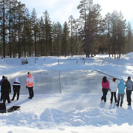 Nuoriso- Ja Luontomatkailukeskus Hostel *