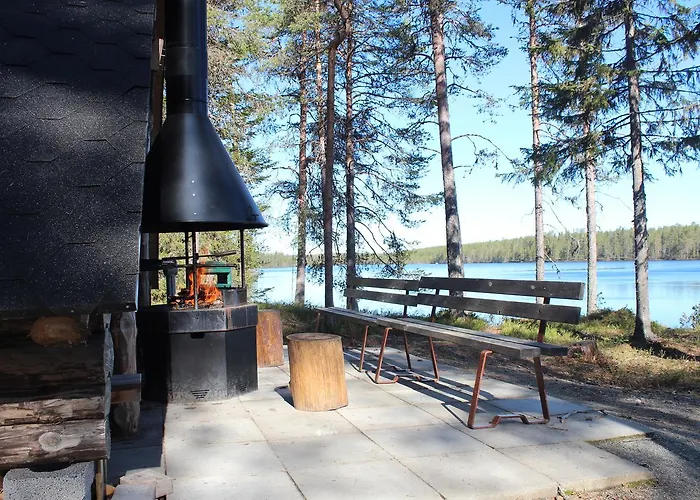 Nuoriso- Ja Luontomatkailukeskus Vandrarhem Oivanki